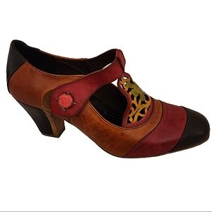 L'Artiste by  Spring Step Jarden Leather Heels Size 40 / 9